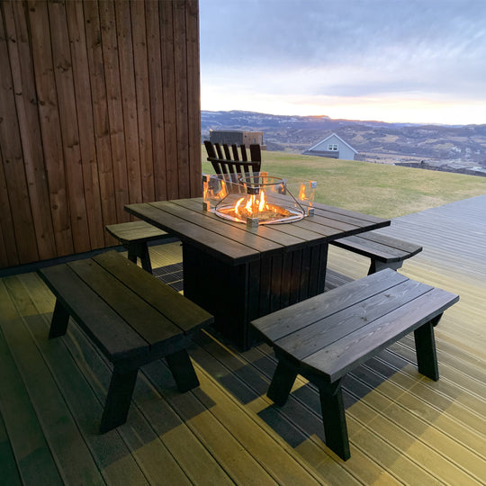 Grillbord med fire benker