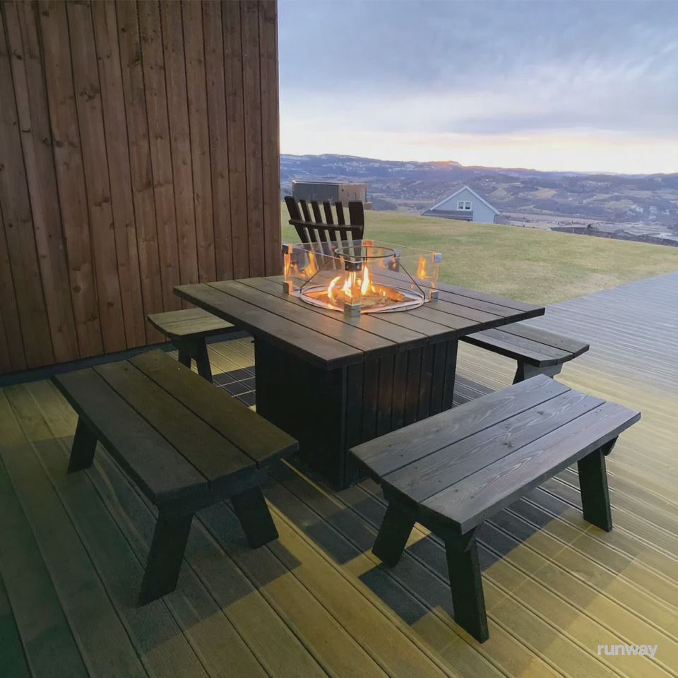 Grillbord med fire benker